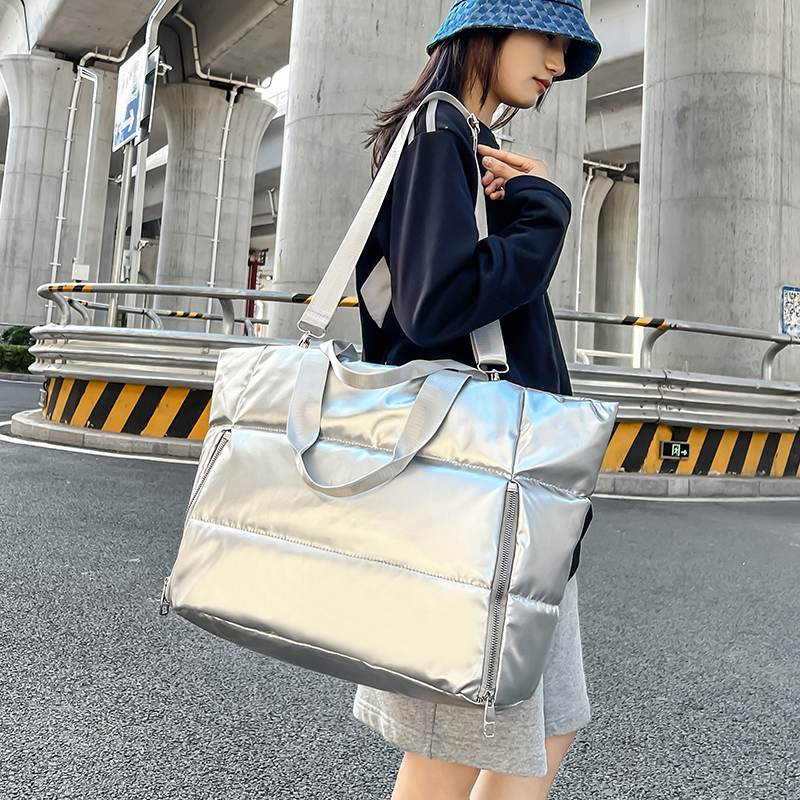 Women Y2k Silver Shoulder Bag  – Down Jacket Packable recenzja i cena