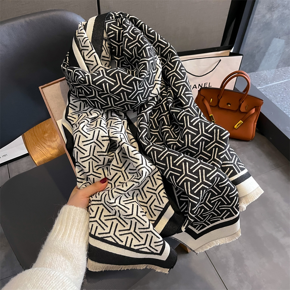 Luxury Cashmere Stripe Scarf W – Cashmere Pashmina Wrap recenzja i cena